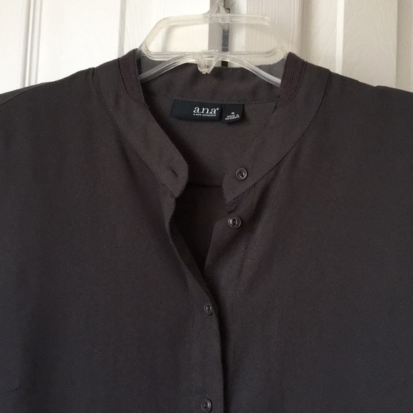 Blouse - Picture 2 of 2